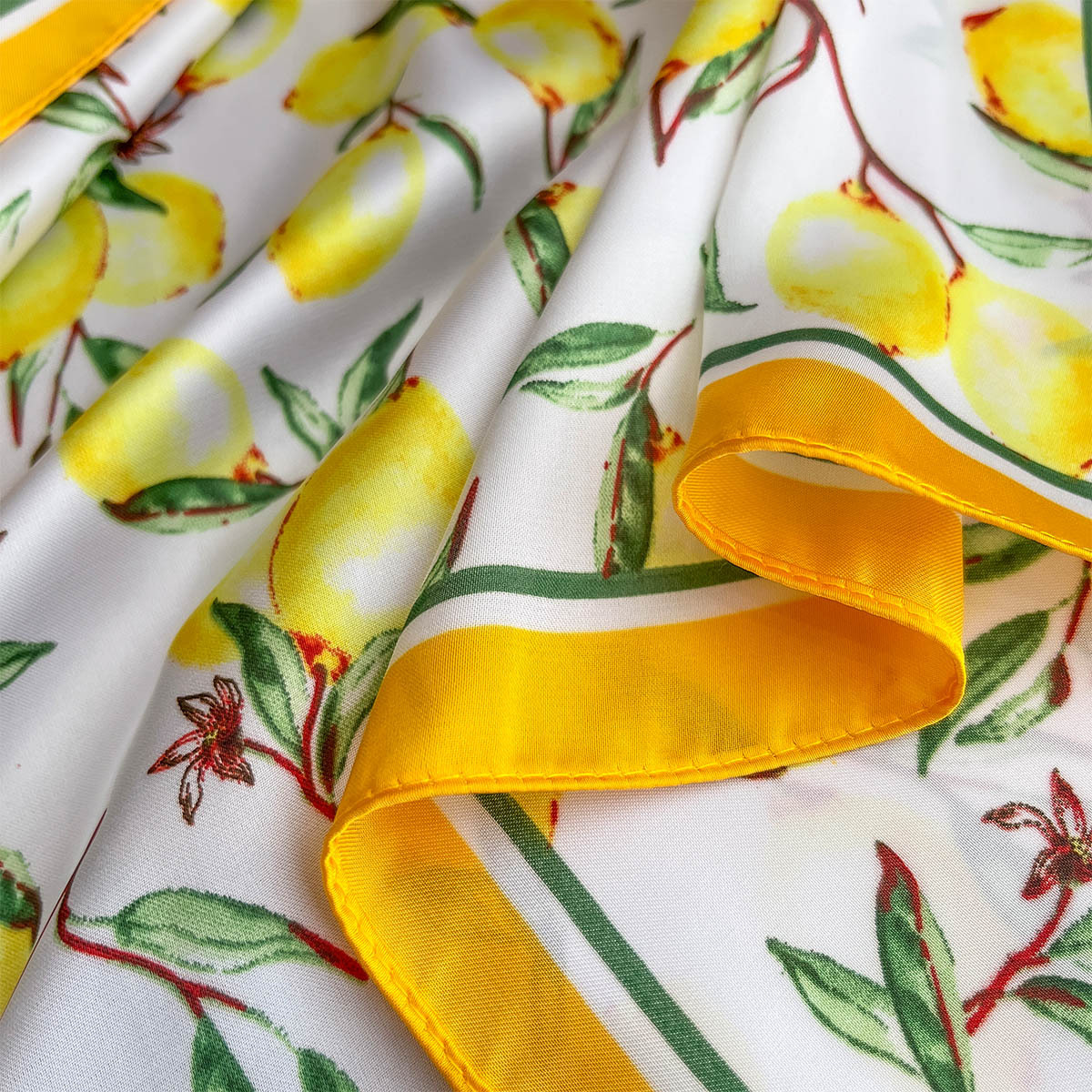 2025 New Yellow Lemon Print Sq - đánh giá và giá Silk Tie Woven